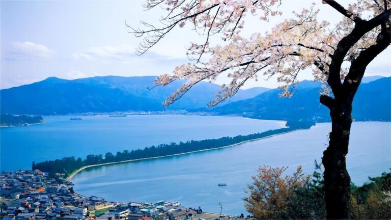 Kyoto: Amanohashidate Ine Boat House Tour