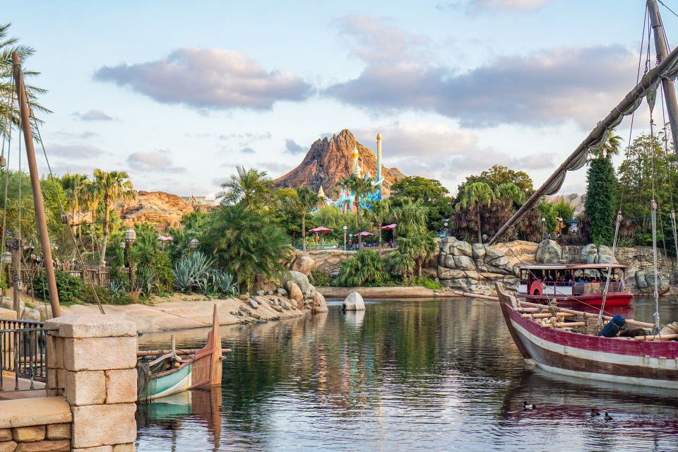 Tokyo Disneyland or DisneySea Entry Ticket and Transfer - Experience the Magic of Disney