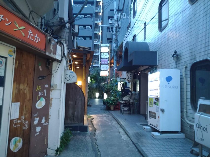 Hidden Shinjuku: Araki-chos Secret Culinary Walk - Exploring Shinjukus Secret Spots