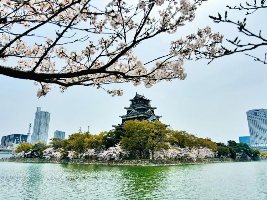 Hiroshima: History & Highlights Private Walking Tour - Guided Tour Itinerary