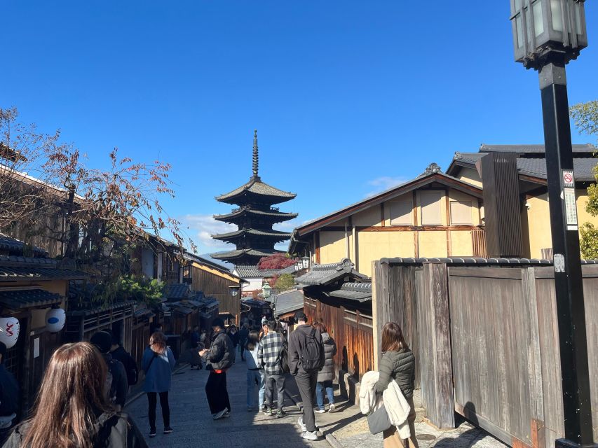 Kyoto: Half-Day Private Guided Tour to the Old Town of Gion - Itinerary and Schedule