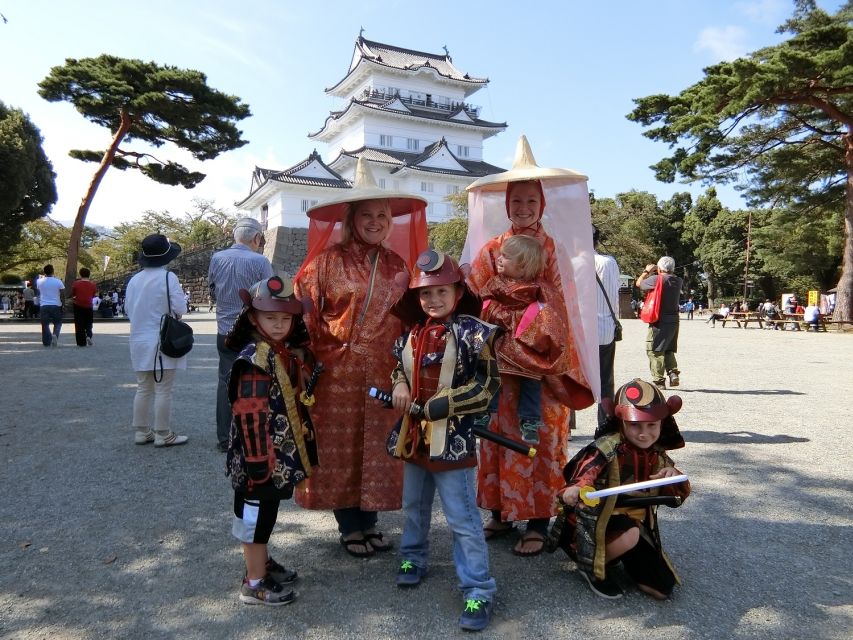 Odawara: Odawara Castle and Town Guided Discovery Tour - Discovering Odawaras History and Culture