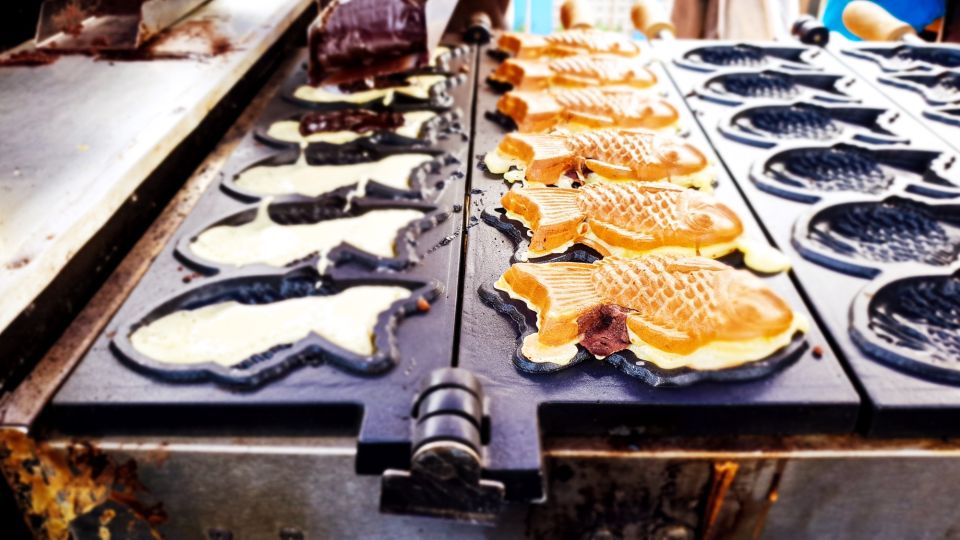 Osaka: Daytime Dotonbori Food Tour - Discover Backstreet Eats