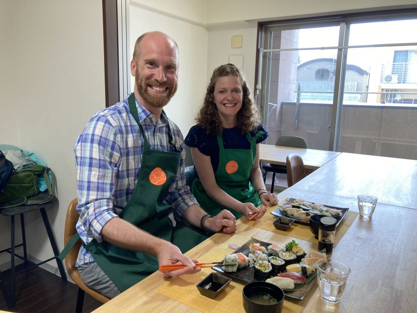 Osaka: Sushi Class in Dotonbori - Meeting Point and Reviews Overview