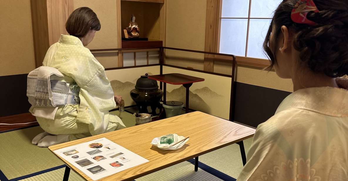 Tokyo:Genuine Tea Ceremony, Kimono Dressing, and Photography - Kimono Dressing and Styling