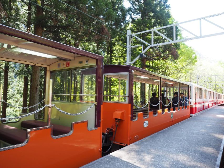 1 Day Tour From Kanazawa: Kurobe Gorge and Unazuki Onsen - Discovering Kurobe Gorges Beauty