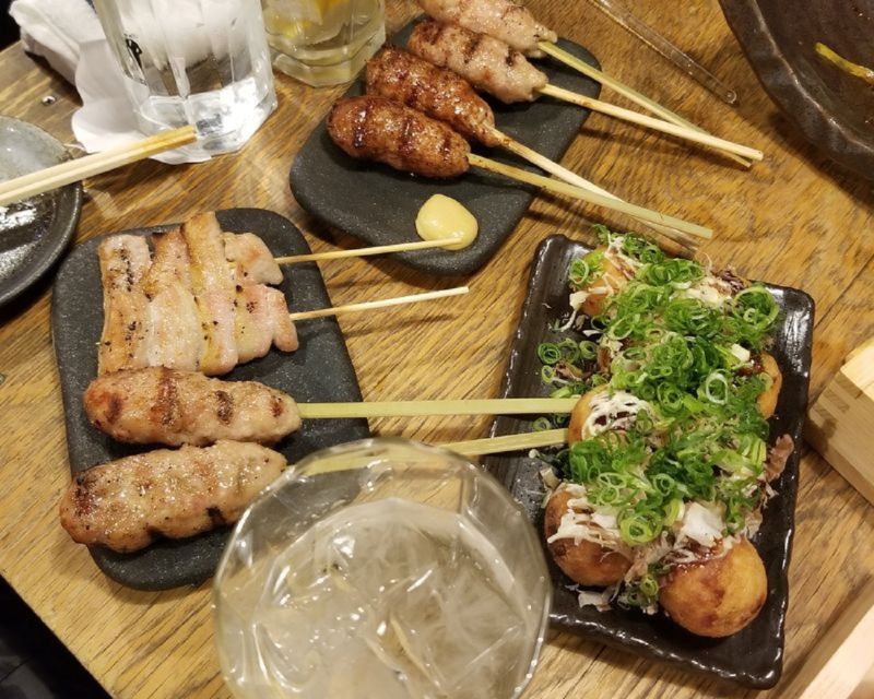 Osaka: Bar Hopping Night Tour in Namba - Delicious Food and Drinks Awaits