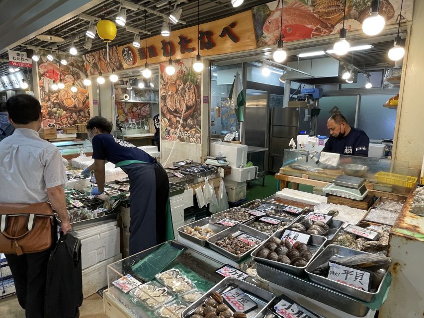 Tsukiji: Outer Market Walking Tour & Sake Tasting Experience - Meet Your Expert Guide