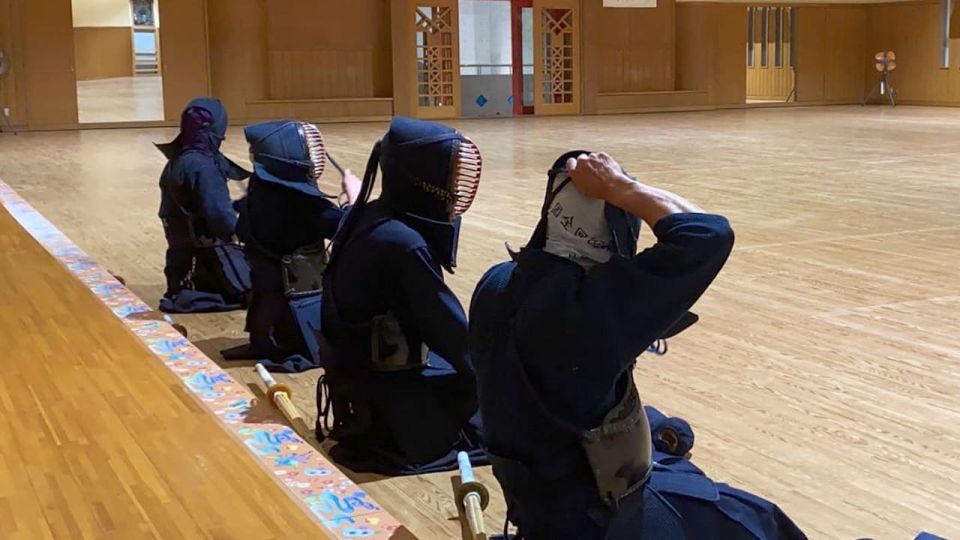 Okinawa: Kendo Martial Arts Lesson - Meeting Your Instructor