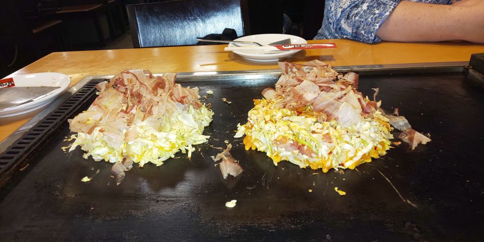 Osaka: Shinsekai Food Tour With 13 Dishes at 5 Eateries - Meeting Point and Reviews