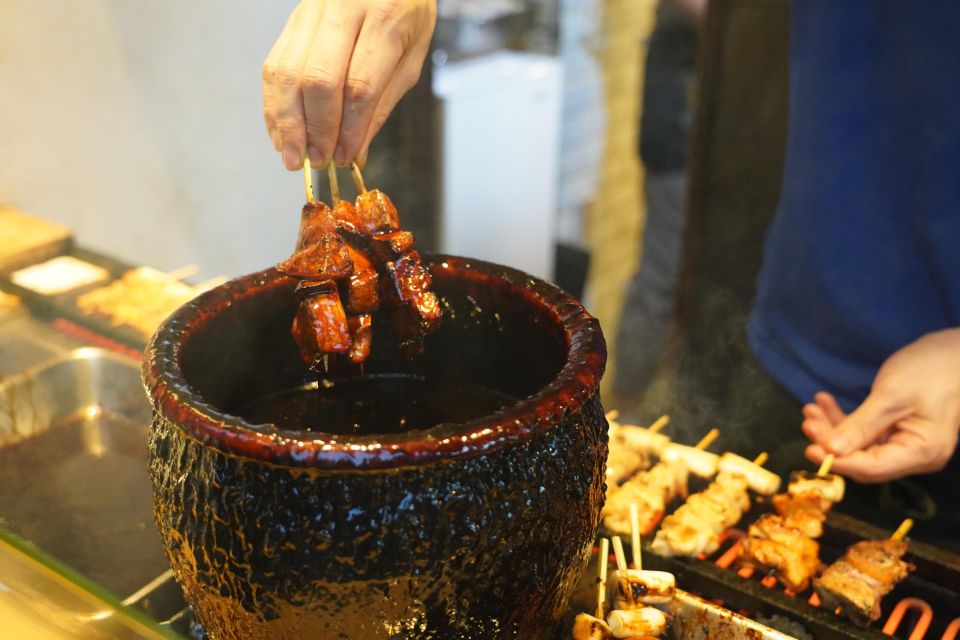 Tokyo: Local Foodie Adventure Near Roppongi - Meet the Locals and Legends