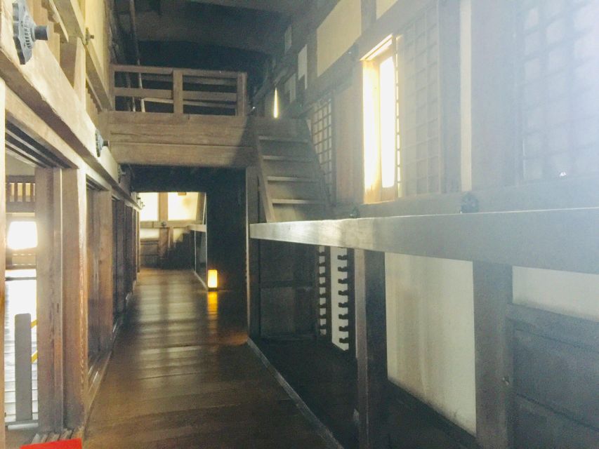 Himeji and Kobe: Private Guided 1 Day Tour - Language and Group Options