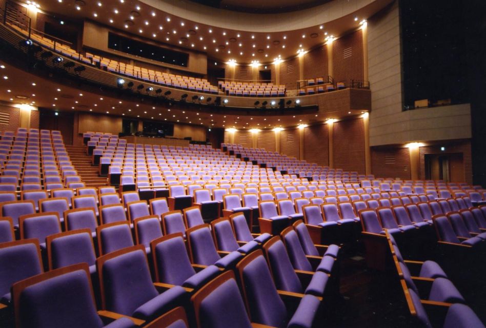 Tokyo : Traditional Puppet Performance, Bunraku Ticket - Seating and Audio Guides