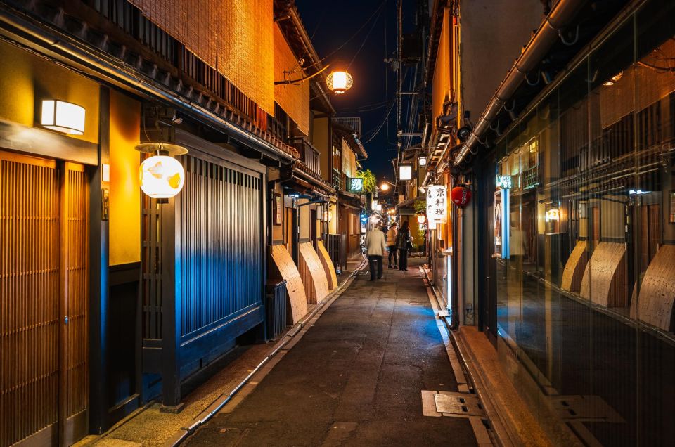 Kyoto : 3-Hour Bar Hopping Tour in Pontocho Alley at Night - Reviews and Ratings Overview