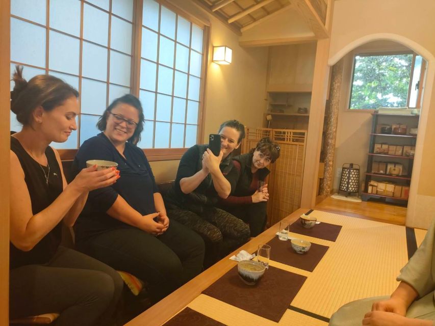 Tokyo Old Town Nostalgia Food Tour Of Yanaka Ginza - What to Expect on the Tour