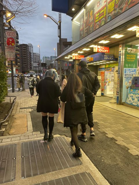Expert Anime Guide in Akihabara With a Maid Witch - Akihabara Tour Highlights