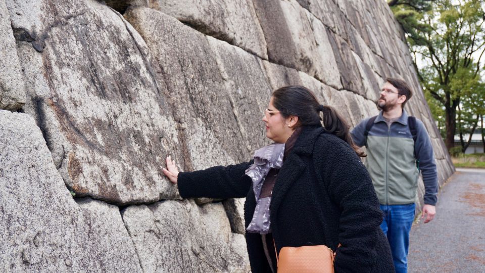 Tokyo: Imperial Palace History Walking Tour - Just The Basics